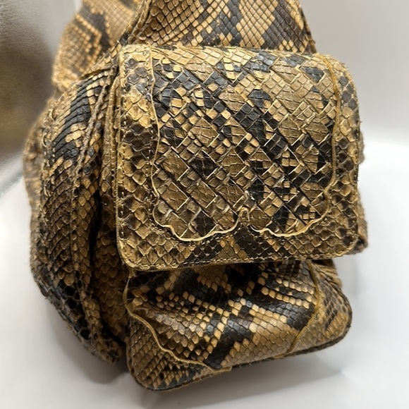 Bottega Veneta Limited Edition Python Cocker hobo intrecciato bag - Picture 7 of 14